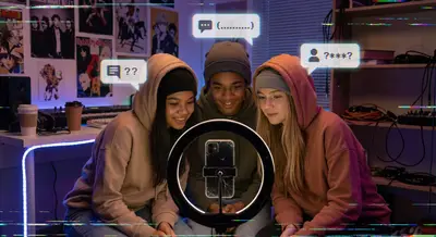 Viral Video Glow-Up: How Ordinary Clips Turn Into Internet Obsessions